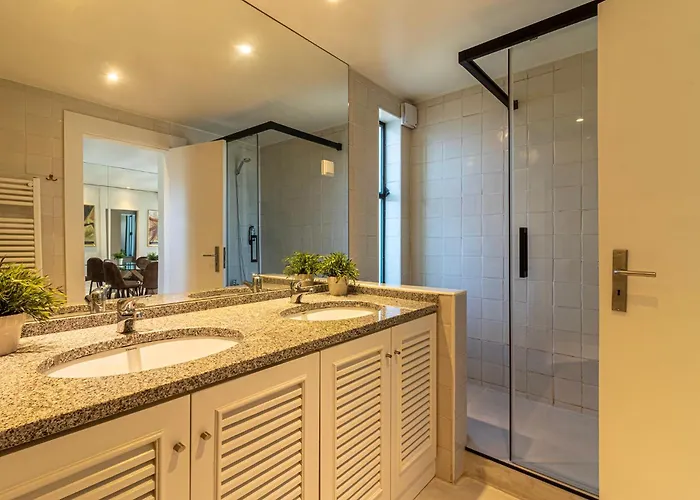 Bmyguest - Golf Villa *