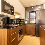 Bmyguest - Golf Villa Vilamoura