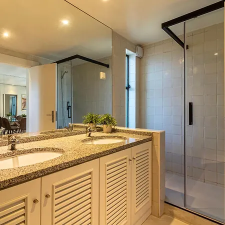 Bmyguest - Golf Villa *